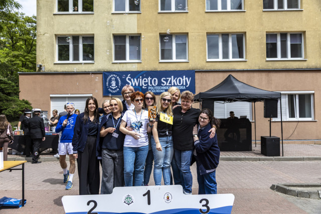 Święto Szkoły 2026-podium Biblioteka PM